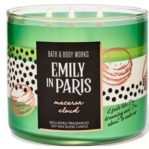NEW Bath & Body Works Macaron Cloud EMILY IN PARIS 3-Wick Candle, 14.5 oz